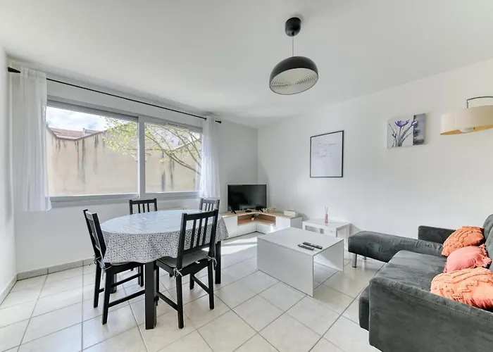 Appartement Résidence Quartier Vilette Paul Bert BOX GARAGE